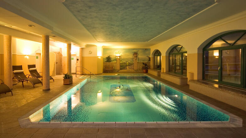 Hallenbad Hotel Schmoller, Berg im Attergau