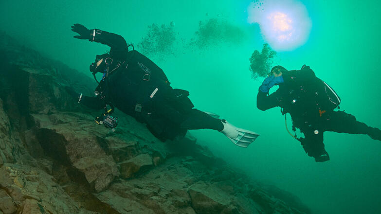 2018-tauchen-schwarze-bruecke-6-thorsten-neumeier