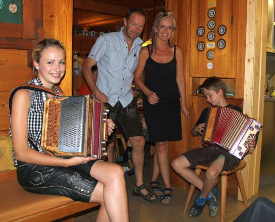 Die musikalische Wirtsfamilie 