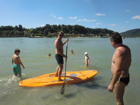 Stand Up Paddling in der Donau
