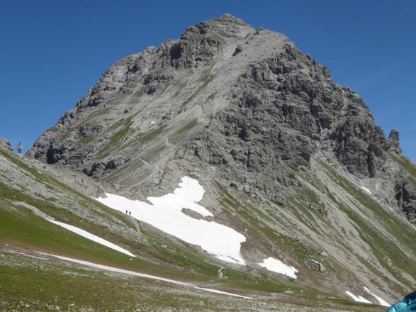 Mohnensattel und Mohnenfluh