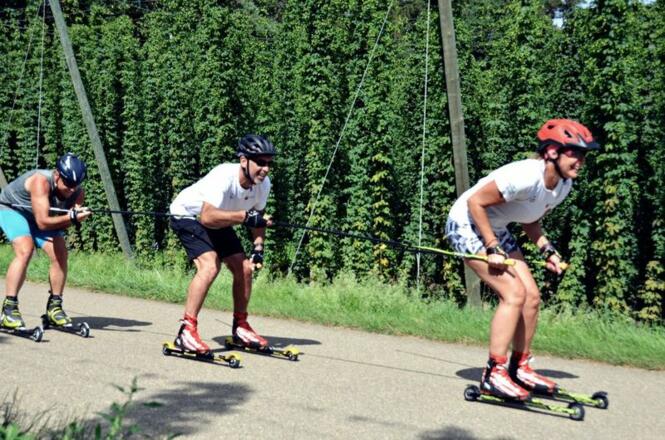 Rollskifahren ist ein Freizeiterlebnis