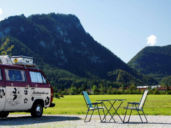 Stellplatz mit blick auf den Falkenstein