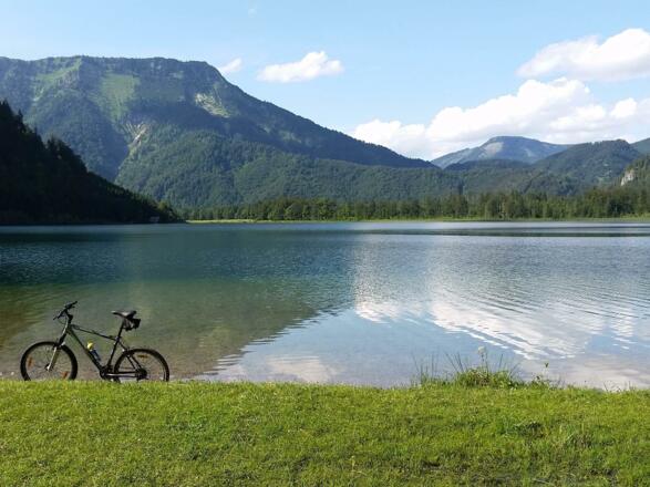 Offensee im Frühling