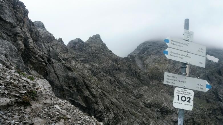 Spusagangscharte, linke Bergspitze: Bergsteiger