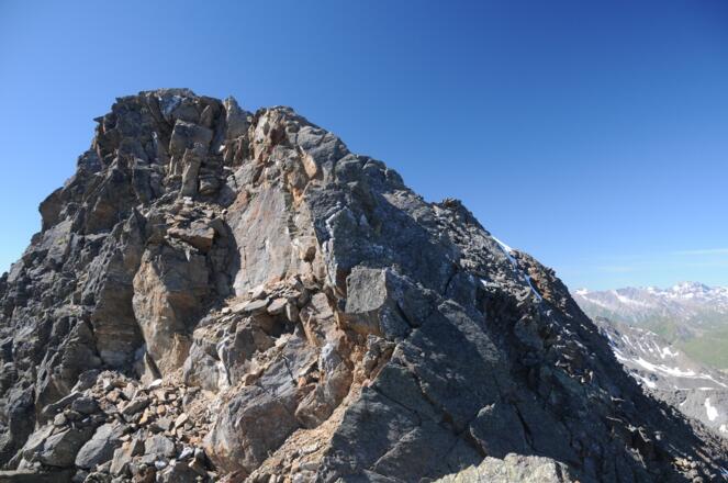 Vorgipfel am Ostgrat