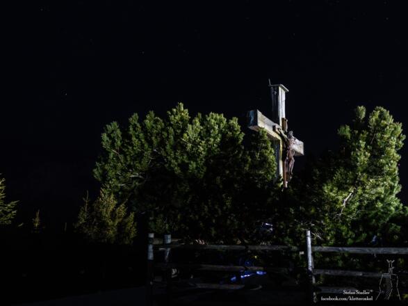 zwischen den Latschen