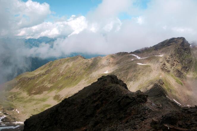 Blick vom Nordgrat des Rotpleiskopfs zur Spinnscharte
