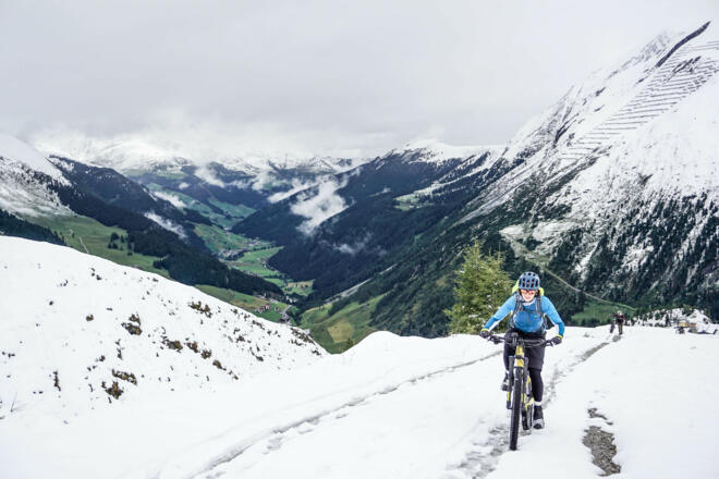hinauf zum Tuxer Joch