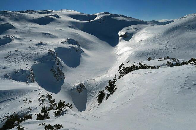 Ich nahm jetzt nicht mehr meine Aufstiegsspur, sondern kürzte etwas ab