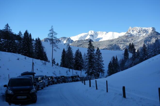 Parkmöglichkeiten, Warscheneck im Hintergrund