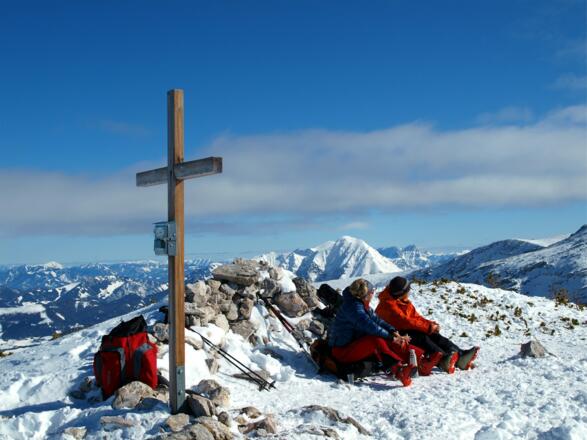 Gipfelkreuz mit Pyhrgas