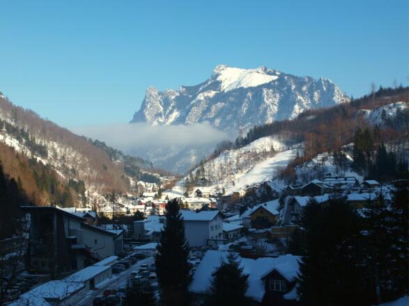 Tourende in Ebensee 460 m, mit Erlakogel.