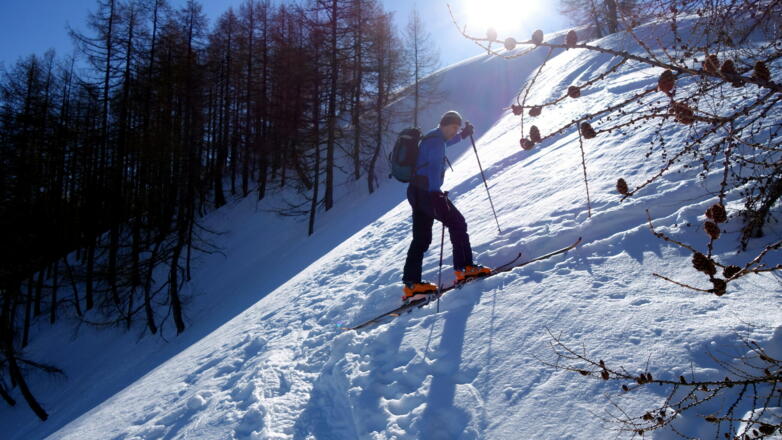 Einige Spitzkehren um 1500m
