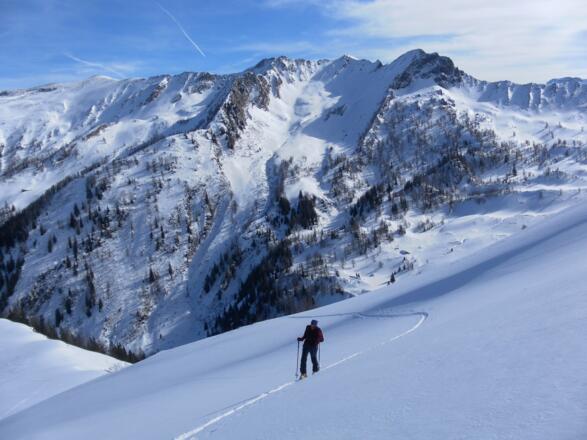 Schwarzwand und seine Abfahrtsmulde zur Kendlhofalm