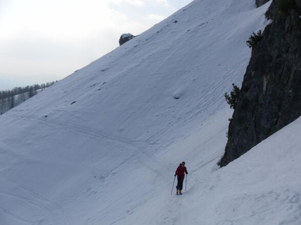 absteigende Querung zum Felssporn