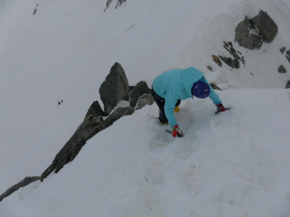 steiler Firngratanstieg