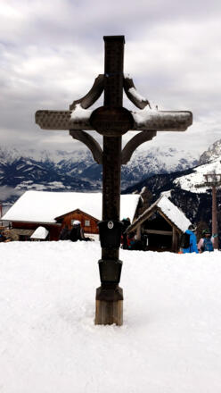 Gipfelkreuz Bischlinghöhe 