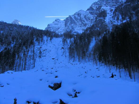 Der letzte Steilhang im Wald