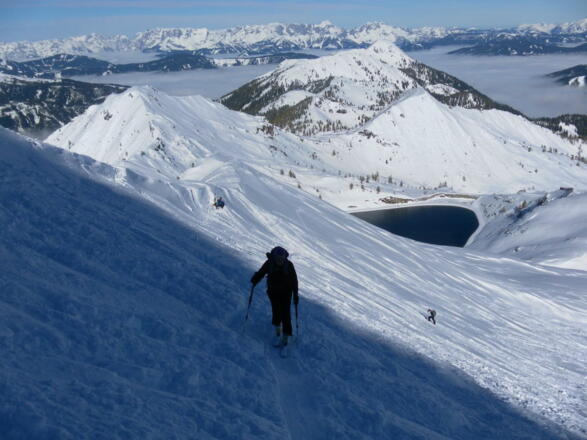 steiler Gipfelanstieg