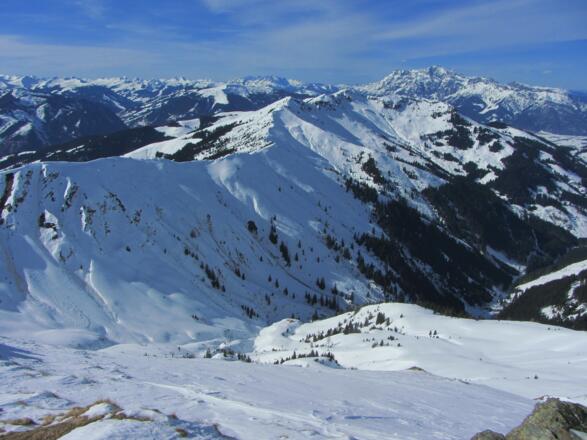 hier ginge es zur Schwalbenwand weiter (eine eigens vorgestellte Runde!)