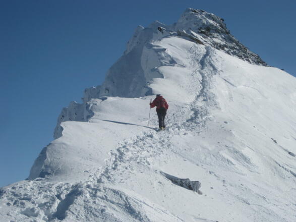 Schidepot hier oder eine Ebene höher