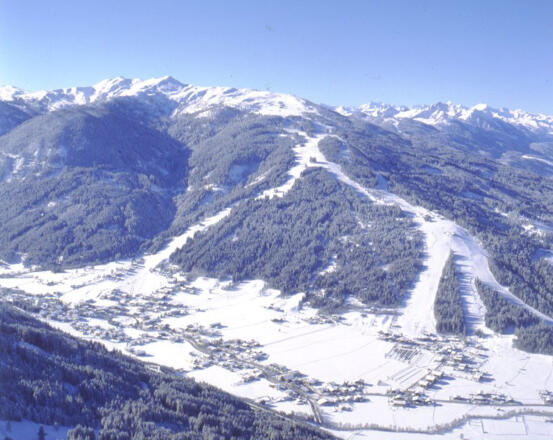 Der Ennsrad-Winterwanderweg entlang des Flachautals