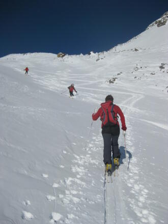 um den Südwestsporn