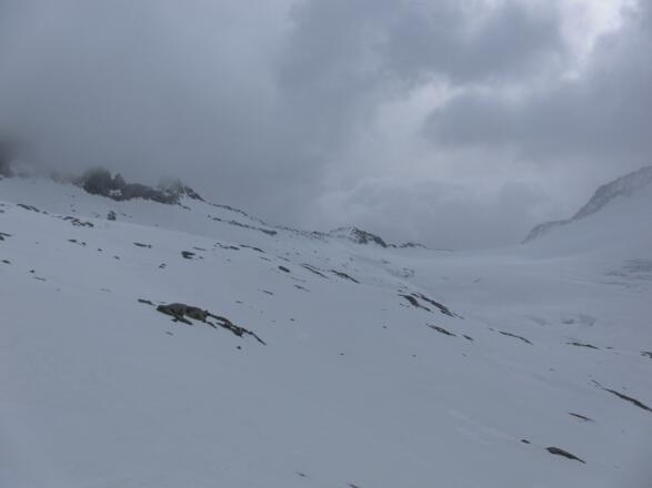 Unter dem Keeskogel-Südgrat. Links des Zwischensulzbachtörls der Pillewizer