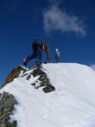 kurze Steilstufe zum Gipfel
