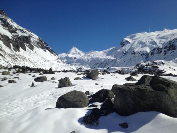 Der große Geiger ist die dominante Berggestalt im Obersulzbachtal von der Postalm aus gesehen