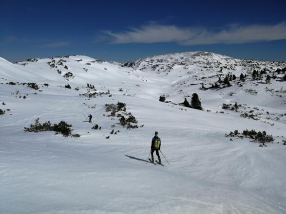 Überquerung der Hochfläche zum Hirzberg