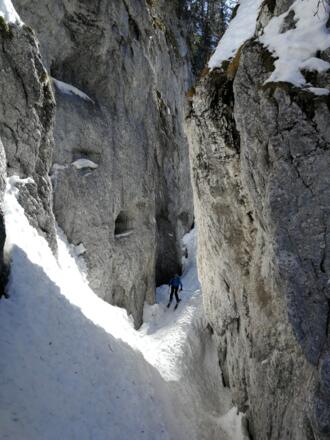 Abfahrt durch die Notgasse