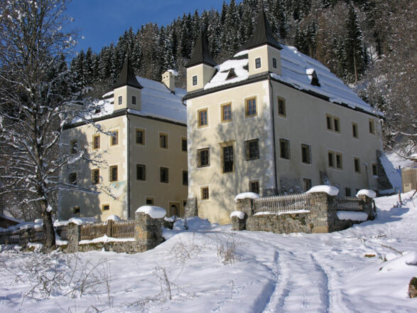 Schloss Höch Winterwanderweg
