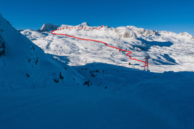 Abfahrt entlang der Piste und ungefährer Tourenverlauf (Start beim Trafohaus)