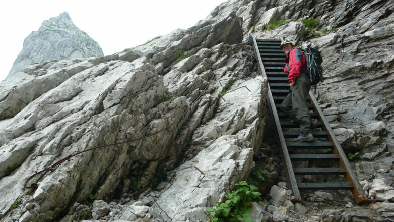 Etappe 23: Leiter im Aufstieg zum Schweizertor
