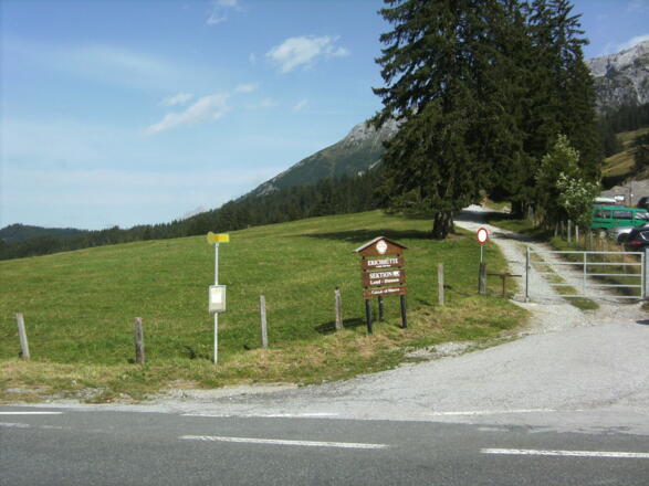 Bushaltestelle Dientner Sattel 