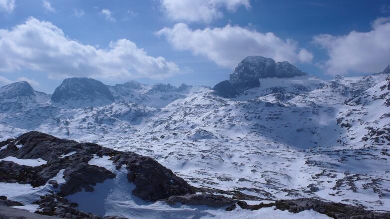 Blick in Richtung Großem Kroppenkarstein