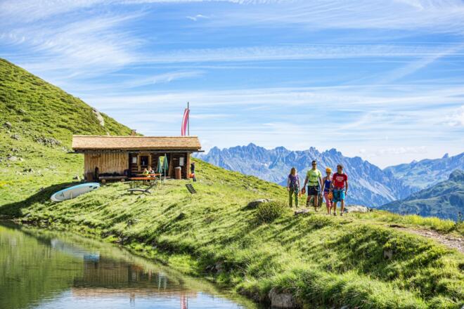 Zustieg zum Klettersteig Kälbersee