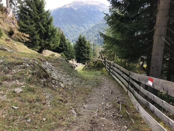 Abstieg nach Obernberg