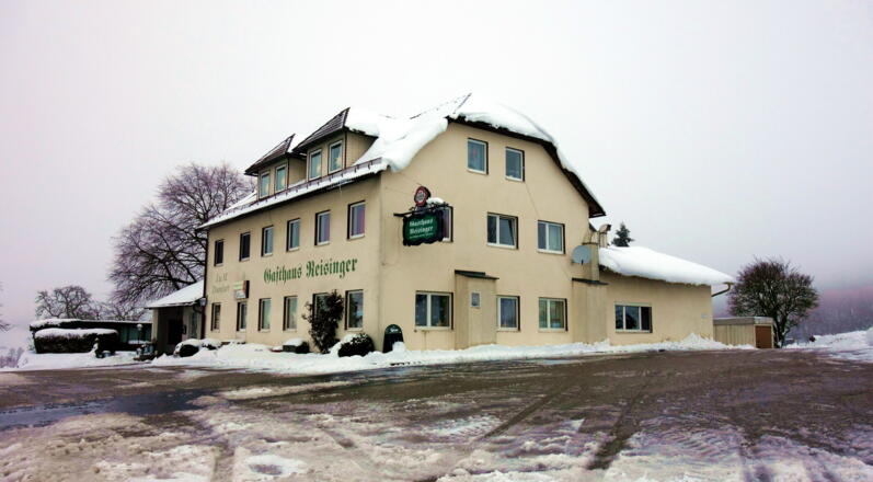 Parkplatz, GH Reisinger 630m