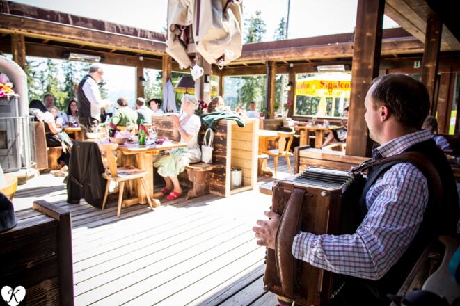 Gabühelhütte Terasse