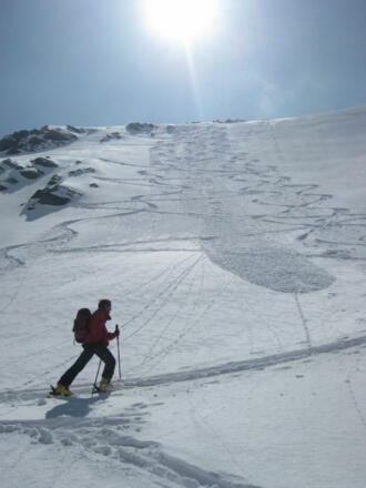 Einstieg in den Gipfelhang