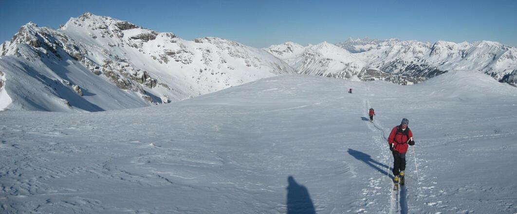 Nordblick: Grubachspitze, Kesselspitze, Dachstein