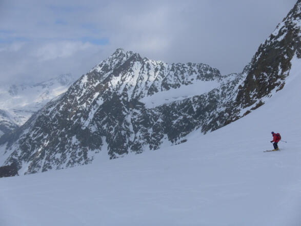 mildes Gletscherterrain zu Beginn
