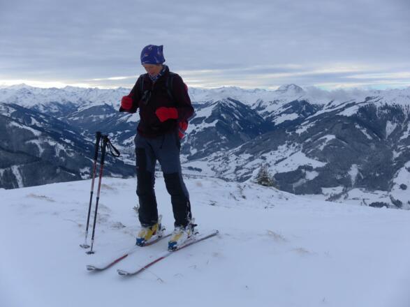 Brunnerkogel mit Südblick zum Pass Thurn