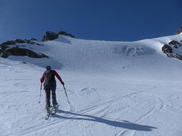 vor der Steilstufe des Grieskogelferners