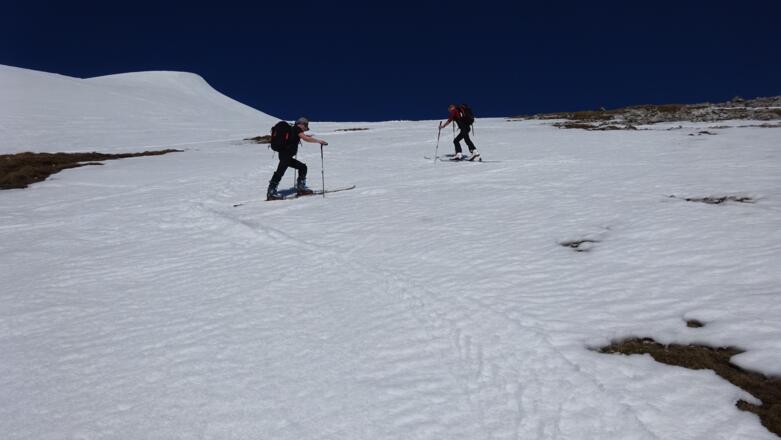 Aufstieg über die steile Südflanke der Stempeljoch-Spitze. 
