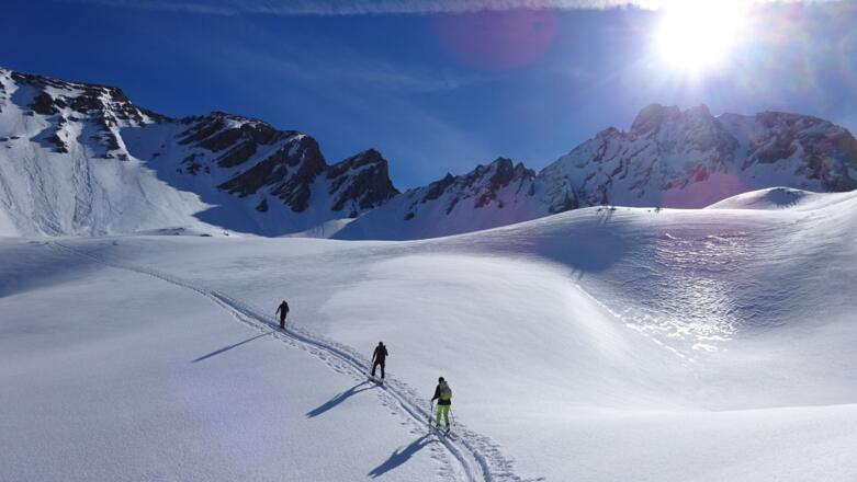Der Gratverlauf vom Südlichen Gleierschtaler Brandjoch zur Mannlspitze (2366 m) mit der Mannlscharte.