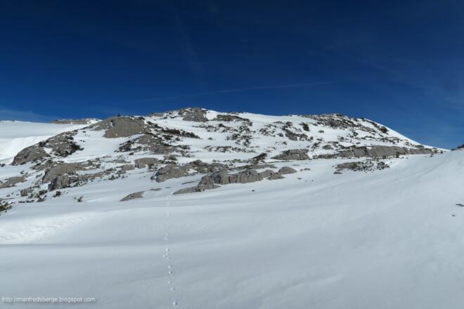 Diese Erhebung zeigt den Hohen Tag